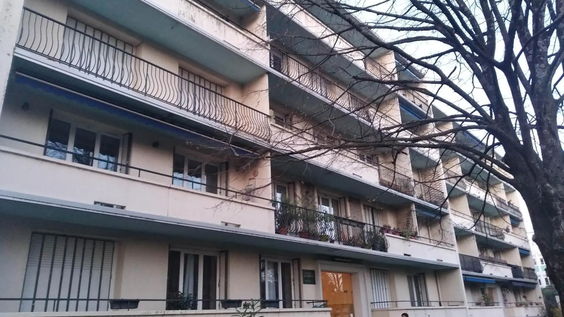 Apartment Appartement Spacieux Et Lumineux Montelimar