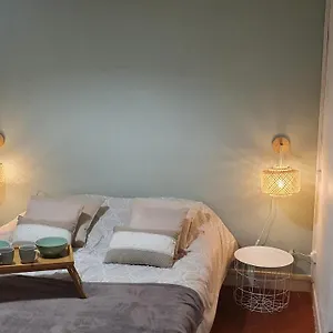 T2 Cosy Au Calme,entree Autonome,centre Historique Appartement